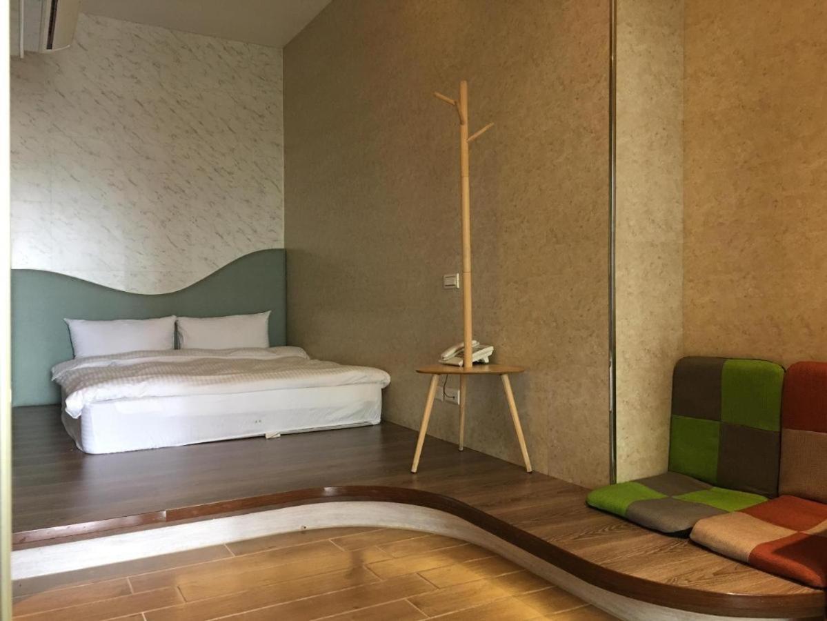 Now And Then Hot Spring Inn Цзяосі Екстер'єр фото